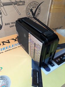 Đài Radio Sony 5 Band 606AC